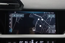 Audi A3 Sportback 35 TDI S line exterieur in MYTHOSSCHWARZ METALLIC