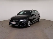 Audi A3 Sportback 35 TDI S line exterieur in MYTHOSSCHWARZ METALLIC