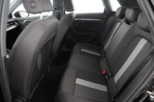 Audi A3 Sportback 35 TDI S line exterieur in MYTHOSSCHWARZ METALLIC