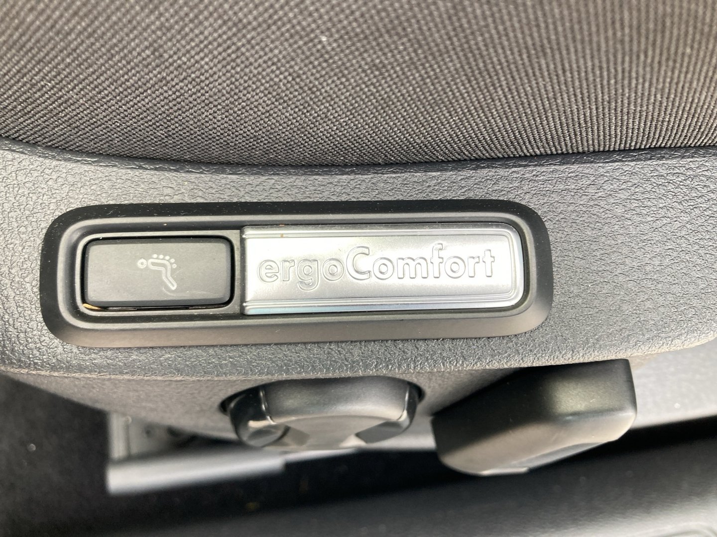 VW Passat Variant Business TDI DSG | Bild 14 von 19