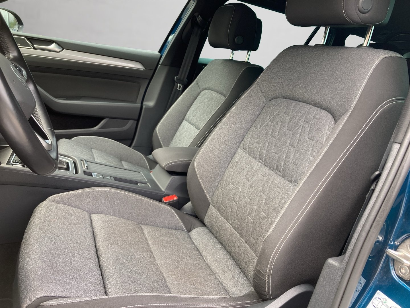 VW Passat Variant Business TDI DSG | Bild 6 von 19