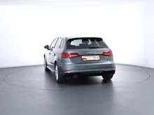 Audi A3 Sportback 30 TFSI Design in monsungrau metallic