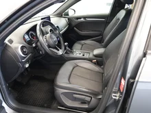 Audi A3 Sportback 30 TFSI Design in monsungrau metallic