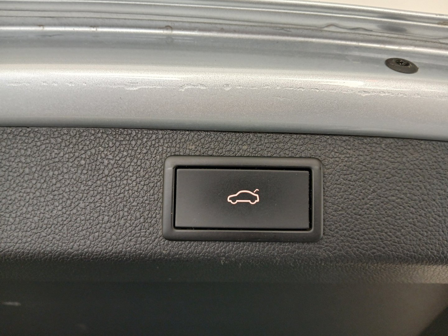 Škoda SUPERB Combi 4x4 L&K TDI SCR | Bild 35 von 37