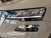 Škoda Karoq 4x4 Selection TDI DSG in Stahl-Grau