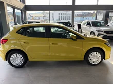 SEAT Ibiza Reference Edition 1.0 80PS in R1 Pythongelb