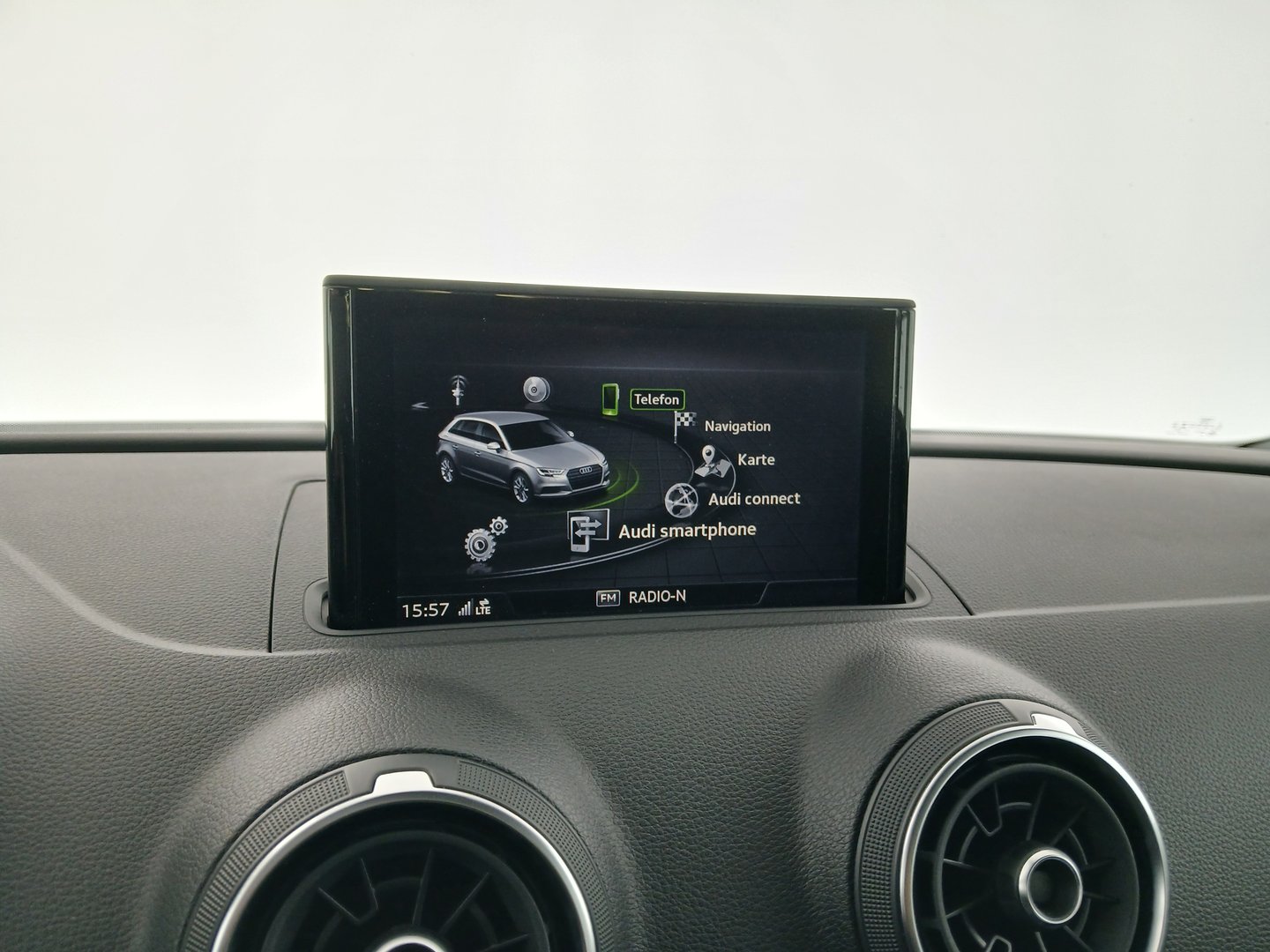 Audi A3 Sportback 30 TFSI | Bild 20 von 30