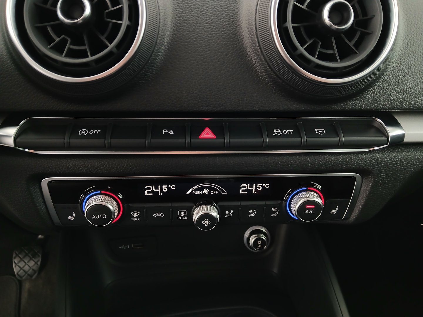 Audi A3 Sportback 30 TFSI | Bild 25 von 30