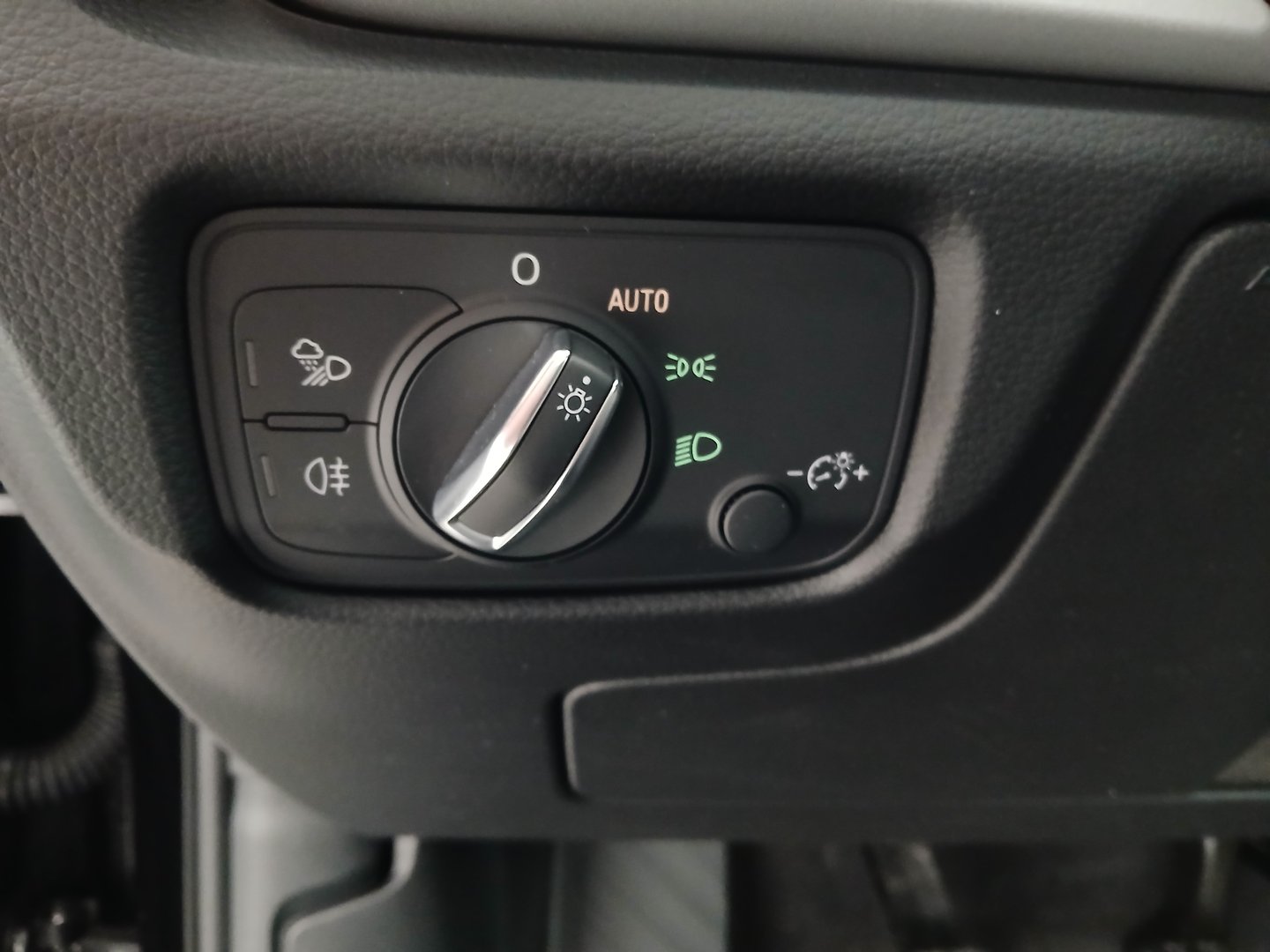 Audi A3 Sportback 30 TFSI | Bild 12 von 30