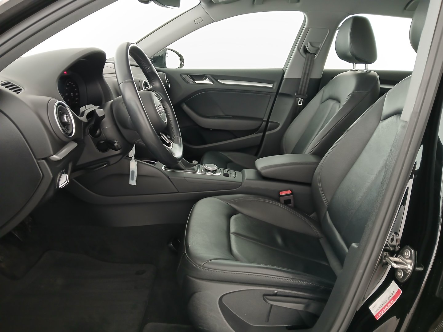 Audi A3 Sportback 30 TFSI | Bild 13 von 30