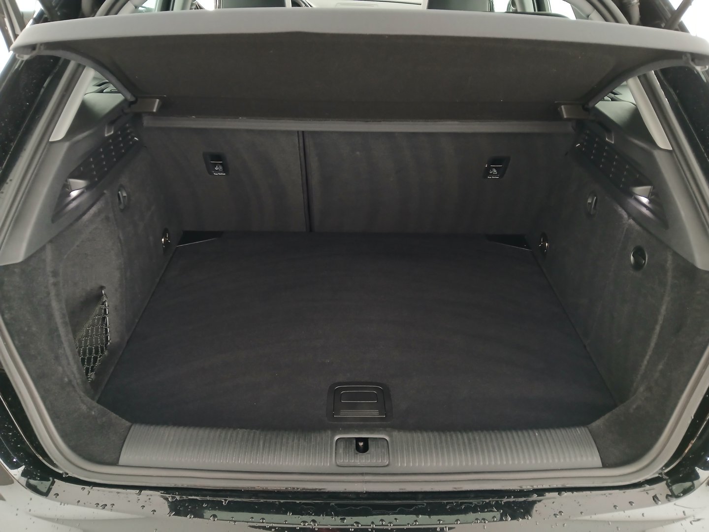 Audi A3 Sportback 30 TFSI | Bild 28 von 30