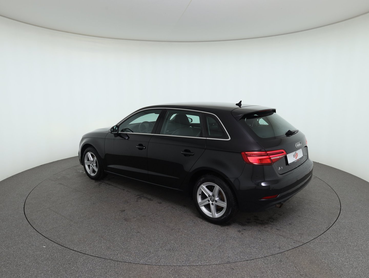 Audi A3 Sportback 30 TFSI | Bild 7 von 30