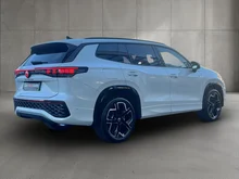 VW Tayron Sport eHybrid DSG 150kW in Oryxweiß Perlmutteffekt