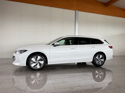 VW Passat Variant Business eTSI DSG