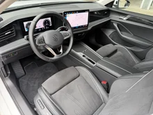 VW Passat Variant Business eTSI DSG in 0R Oryxweiß Perlmutteffekt