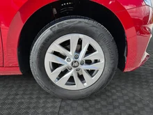 Škoda Fabia Selection TSI in Velvet-Rot Metallic