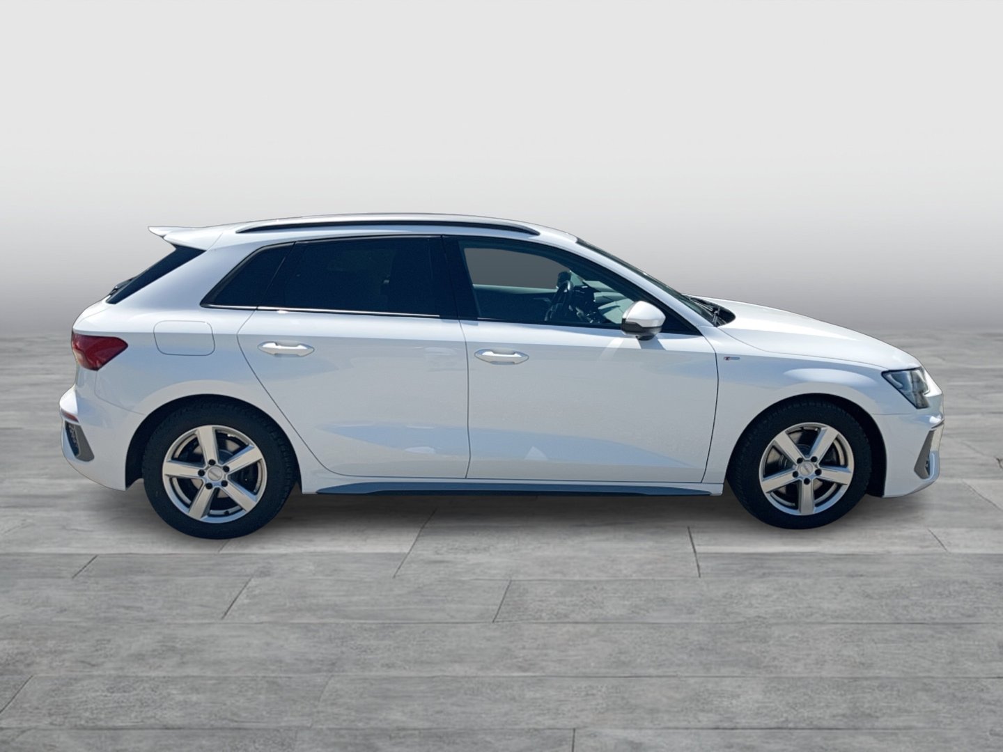 Audi A3 Sportback 40 TDI quattro S line ext | Bild 5 von 26