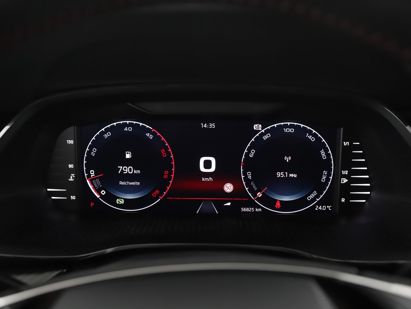 Škoda OCTAVIA Combi RS TDI DSG | Bild 10 von 22