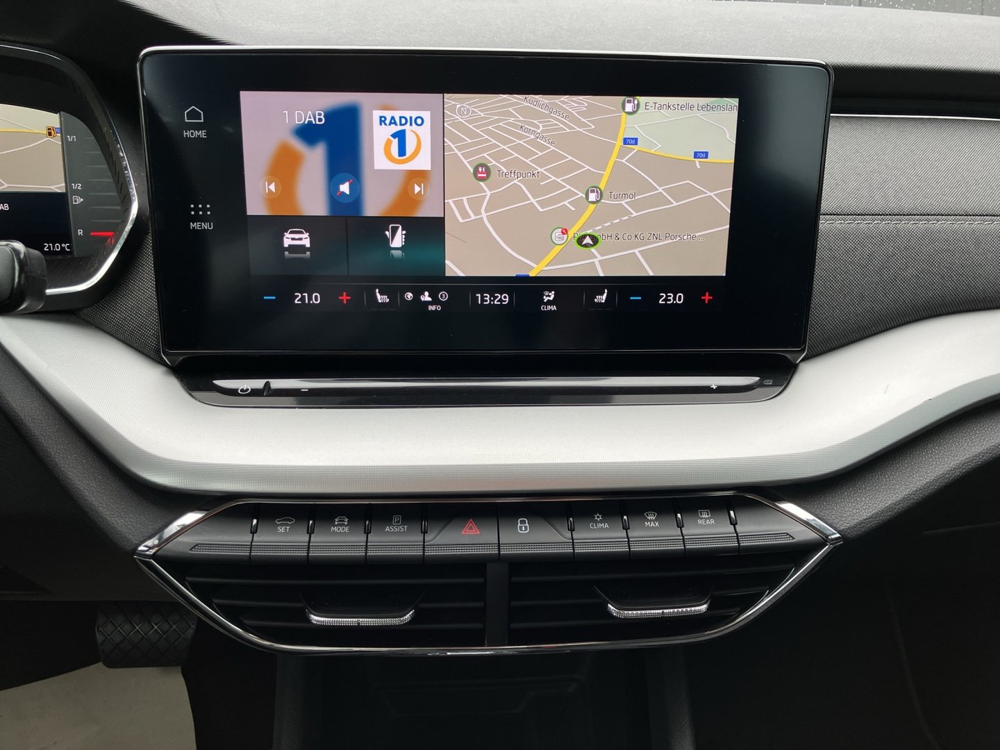 Škoda OCTAVIA Combi Premium TDI DSG | Bild 10 von 17
