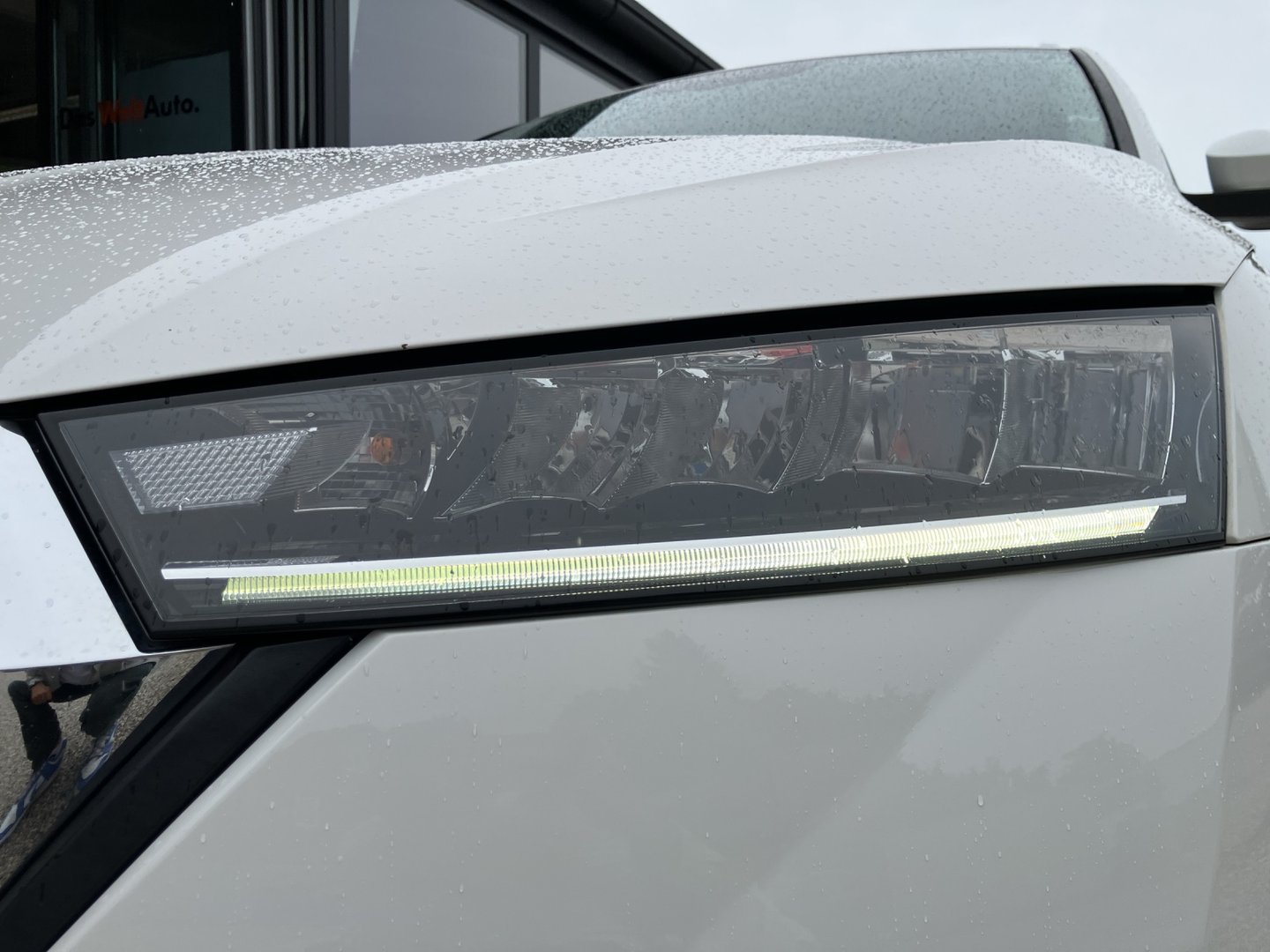 Škoda OCTAVIA Combi Premium TDI DSG | Bild 3 von 17