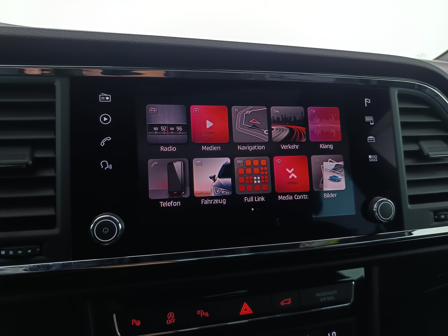 SEAT Ateca Xcellence 2.0 TDI DSG | Bild 19 von 35