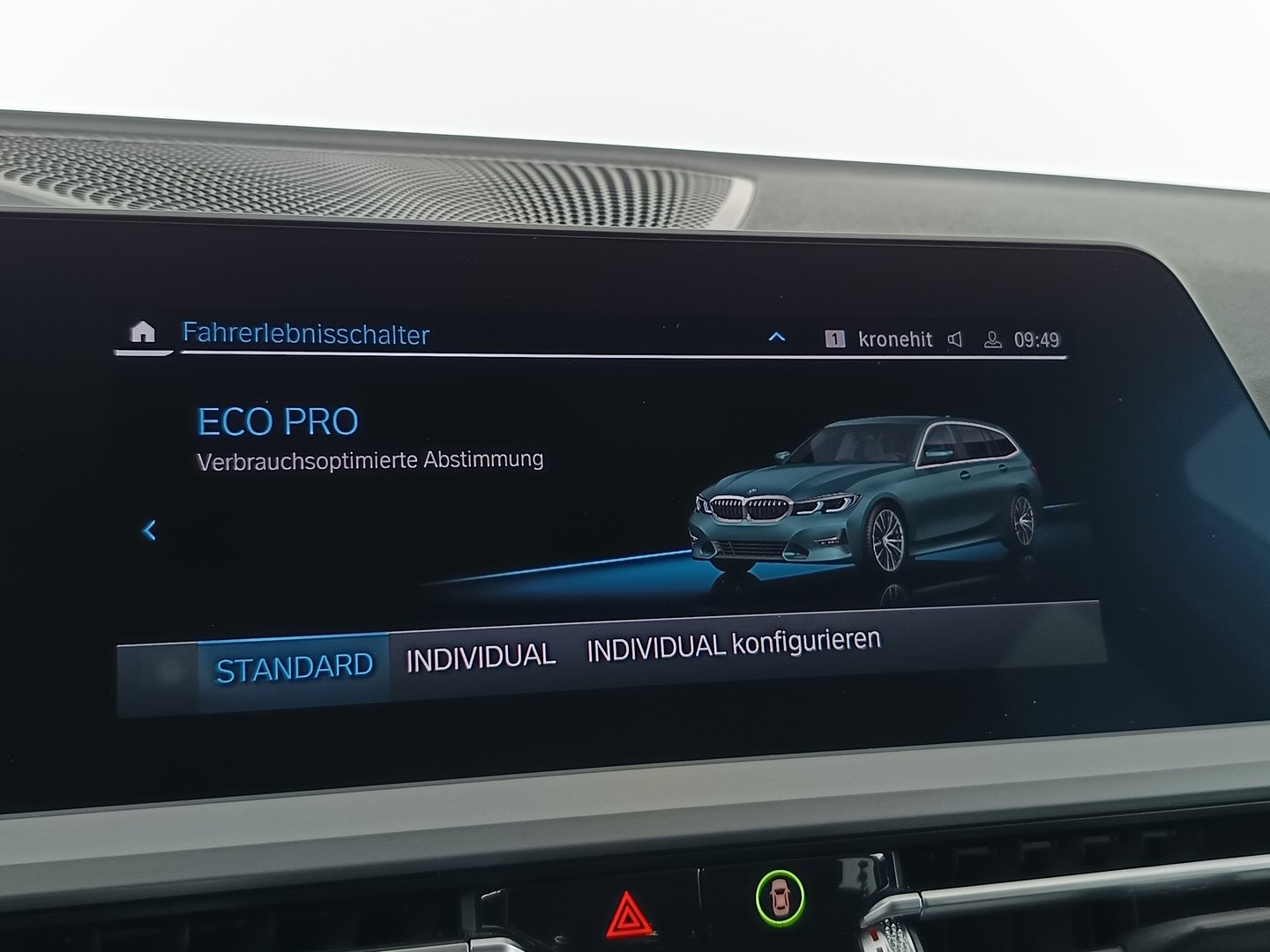 BMW 316d 48 V Touring Aut. | Bild 27 von 35