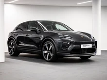 Porsche Macan in vulkangraumetallic