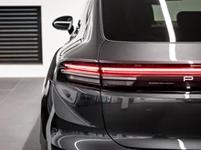 Porsche Macan in vulkangraumetallic