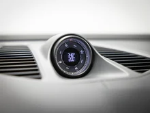 Porsche Macan in vulkangraumetallic