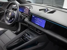 Porsche Macan in vulkangraumetallic