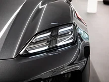 Porsche Macan in vulkangraumetallic
