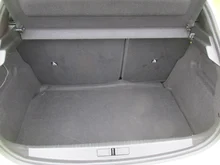 Peugeot 208 GT PureTech 100 S&S in Gelb