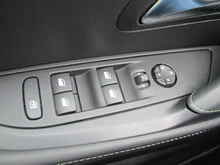 Peugeot 208 GT PureTech 100 S&S in Gelb