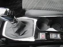 Peugeot 208 GT PureTech 100 S&S in Gelb