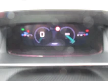 Peugeot 208 GT PureTech 100 S&S in Gelb