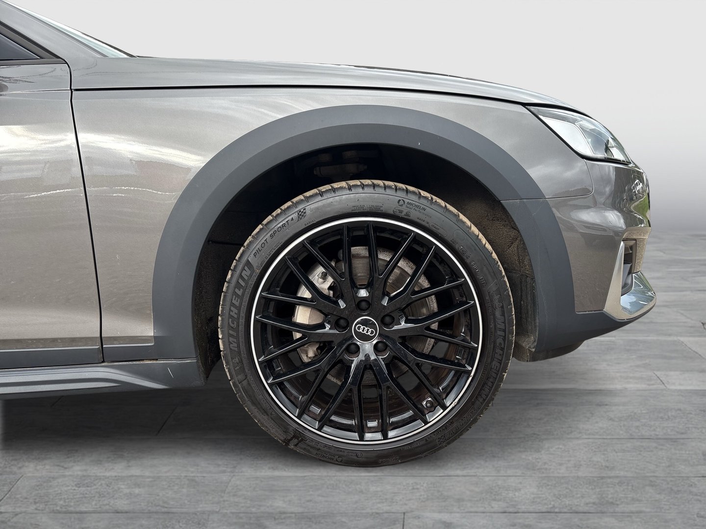 Audi A4 allroad 40 TDI quattro | Bild 8 von 27