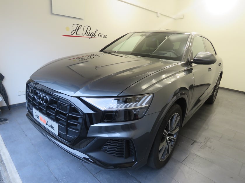 Audi Q8 55 TFSI e quattro