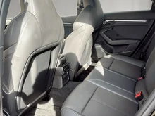 Audi A3 Sportback 30 TFSI S line exterieur in mythosschwarz metallic