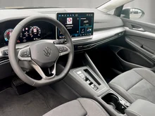 VW Golf Rabbit mHEV DSG in Grenadillschwarz Metallic