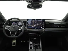 VW Passat Variant Sport TDI DSG in Grenadillschwarz Metallic