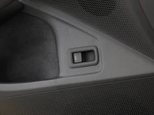 VW Passat Variant Sport TDI DSG in Grenadillschwarz Metallic