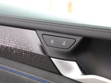 VW Passat Variant Sport TDI DSG in Grenadillschwarz Metallic