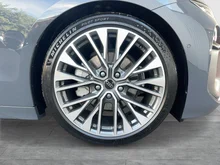 Audi A6 Avant e-tron in Magnetgrau