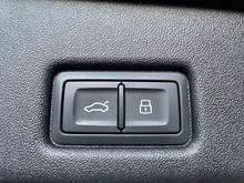Audi SQ5 Sportback TFSI in Mythosschwarz Metallic
