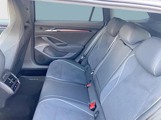Bild eines Superb Combi Sportline iV TSI DSG