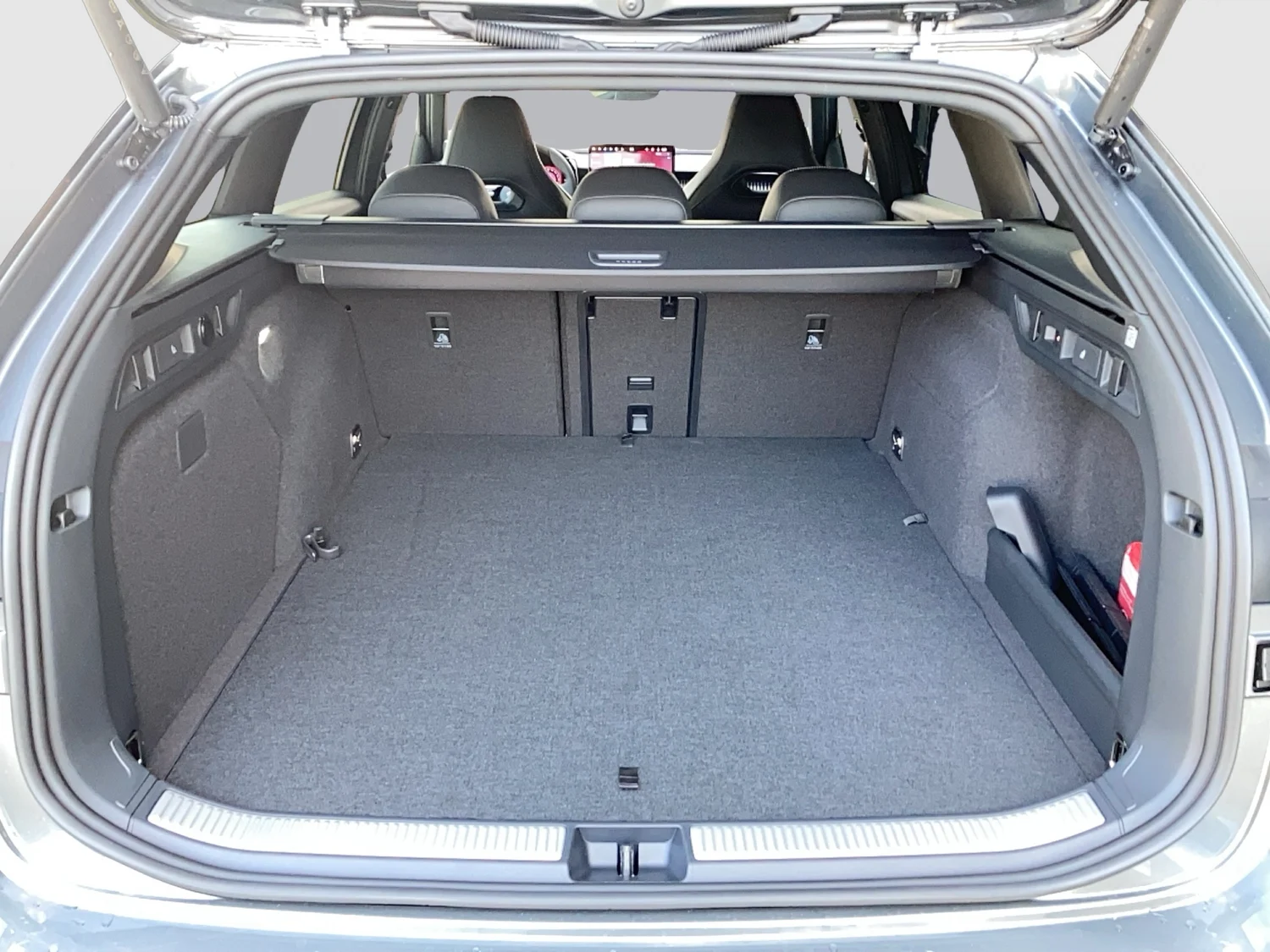 Bild eines Superb Combi Sportline iV TSI DSG