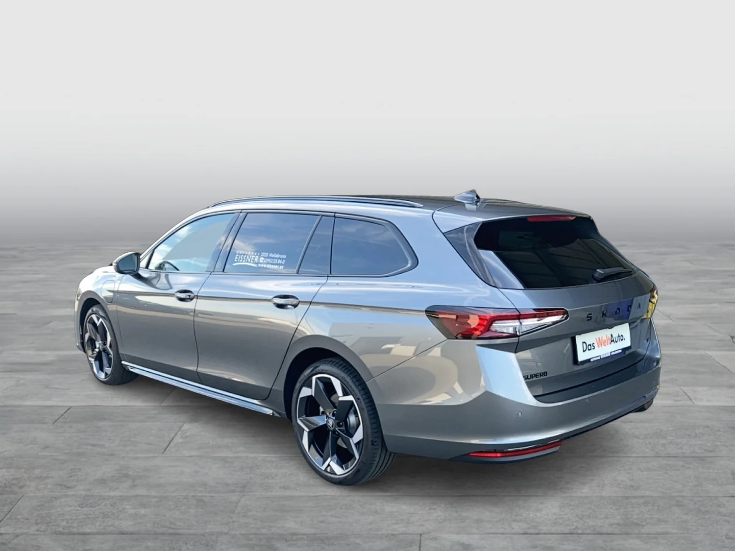 Bild eines Superb Combi Sportline iV TSI DSG