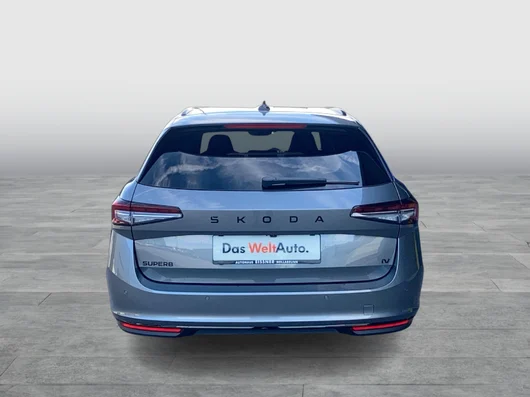 Bild eines Superb Combi Sportline iV TSI DSG