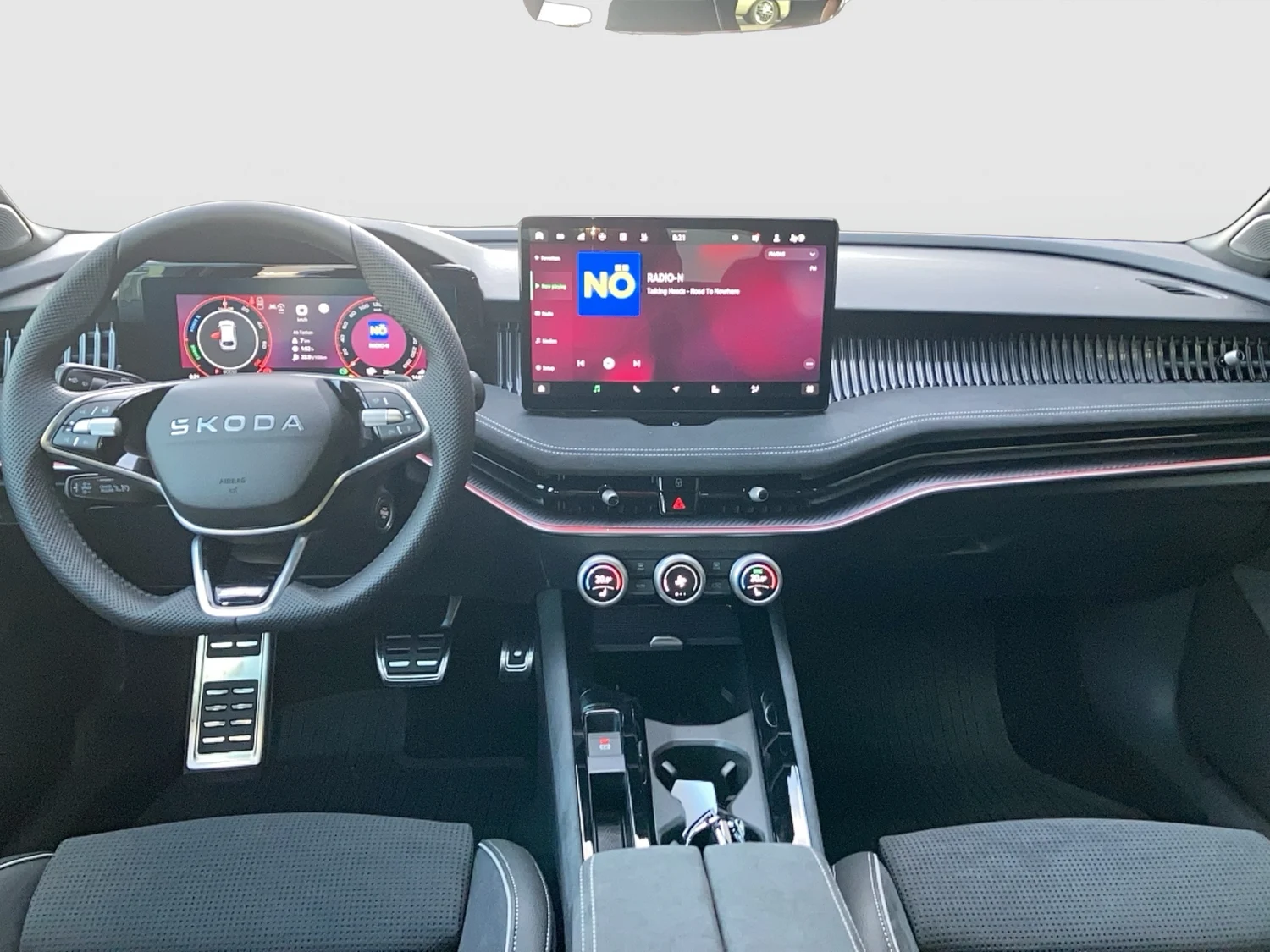 Bild eines Superb Combi Sportline iV TSI DSG
