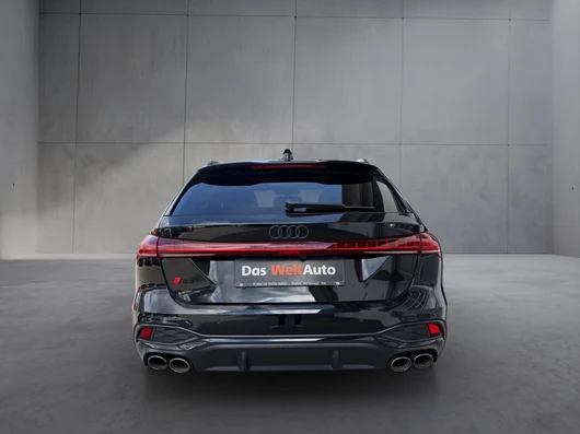 Bild eines Audi S5 Avant quattro